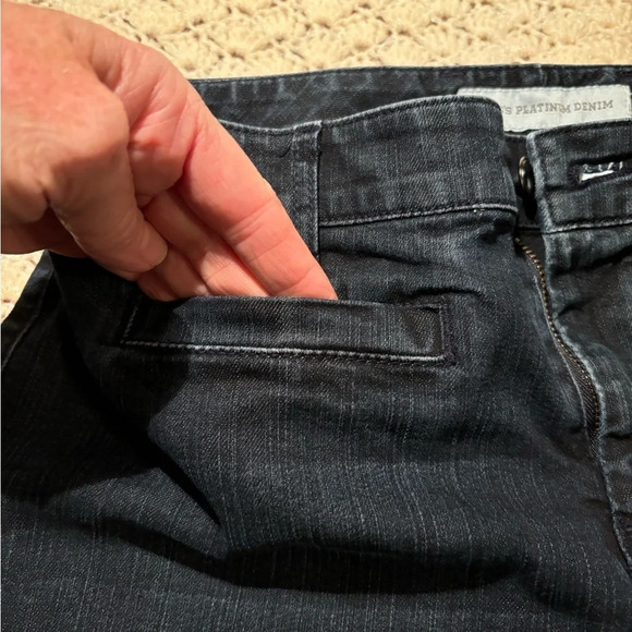 Chico’s Platinum Denim Wide Leg Dark Wash Women’s Jeans- size 0(US 4) - Picture 3 of 7